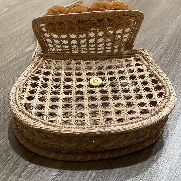 KAANAS Straw Bag - Picture 5 of 13